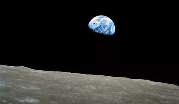 earth-soil-creep-moon-lunar-surface-87009